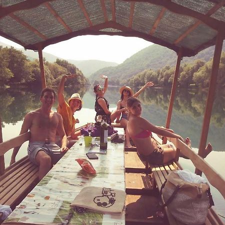 Apartment Terra & Boat Trip บีฮัช ภายนอก รูปภาพ